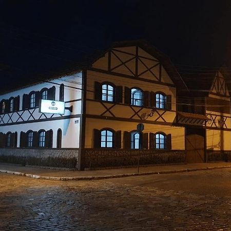 Casa Blanca Pousada Hotel サン・ロウレンソ エクステリア 写真